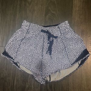 LULULEMON black and white polka dot hotty hot shorts with tie waist
